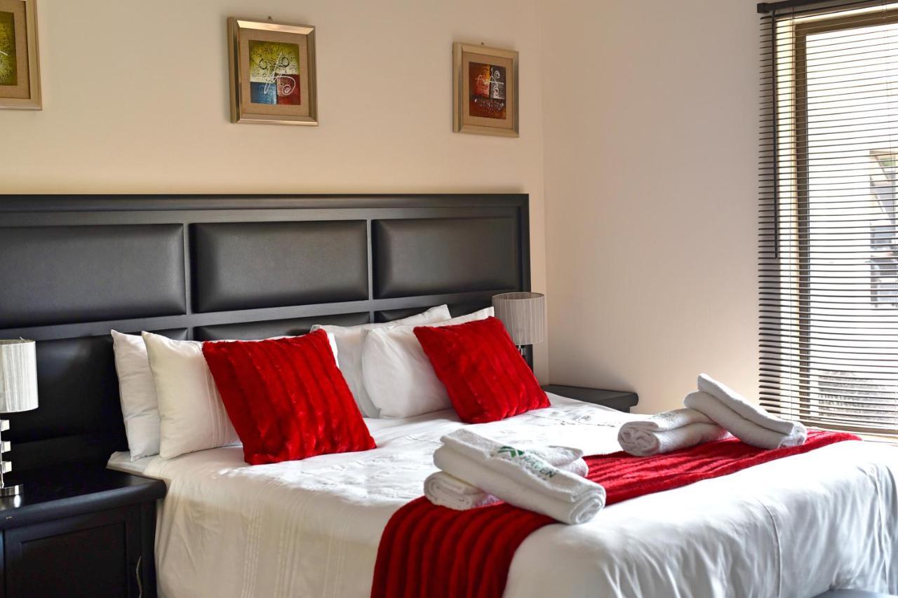 Green Haven Apartments Эзулвини Экстерьер фото